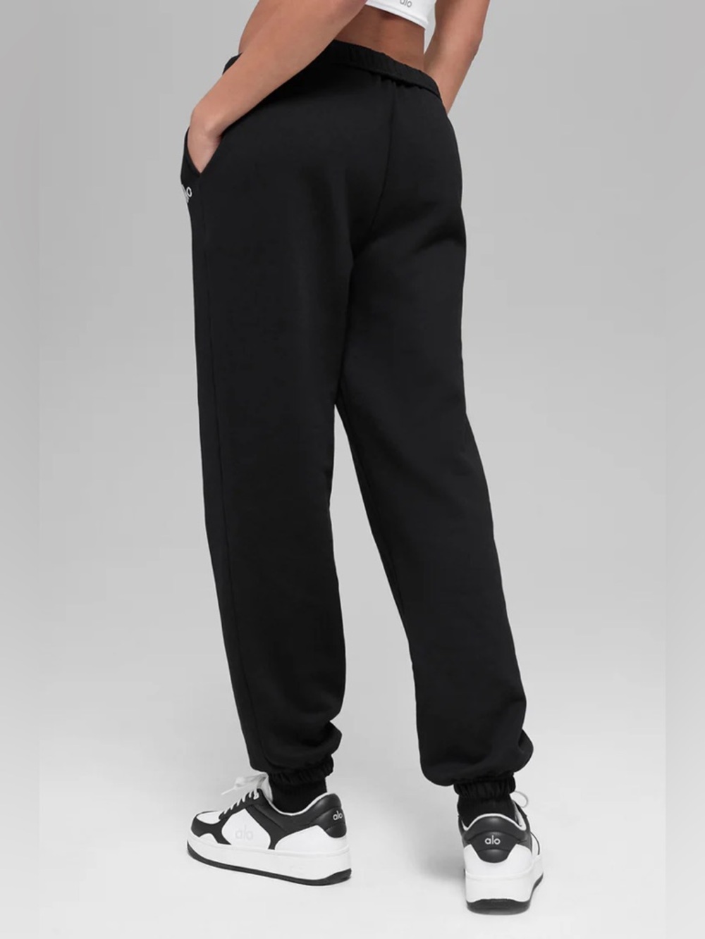ALO Yoga Accolade Sweatpant Jogger Pant Black Unisex Casual Athleisure Women XS - Picture 2 of 13